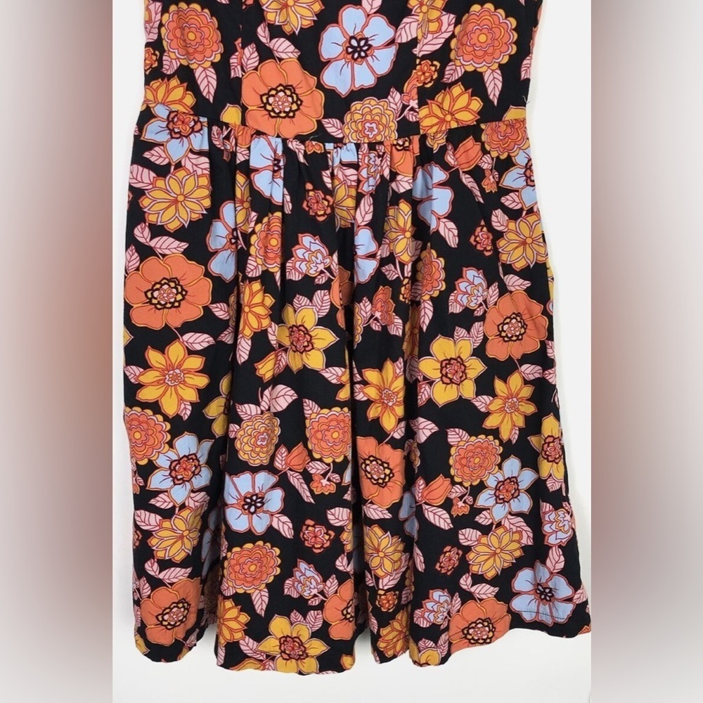 Modcloth Optimistic Effect Sleeveless Floral Alin… - image 3